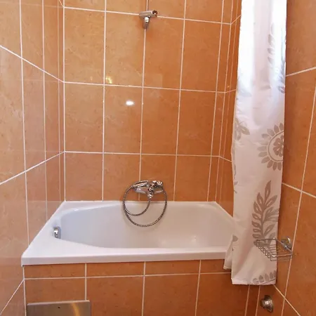 Fuer 5 Personen Ca 53 Qm In Rovinj-cocaletto, Istrien Istrische Riviera Apartment